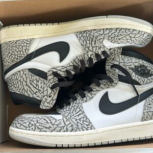 Air Jordan 1 Retro High OG White Cement DZ5485-052 Tech Grey Muslin Black Sz 10